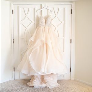 Kitty Chen Kendra wedding gown